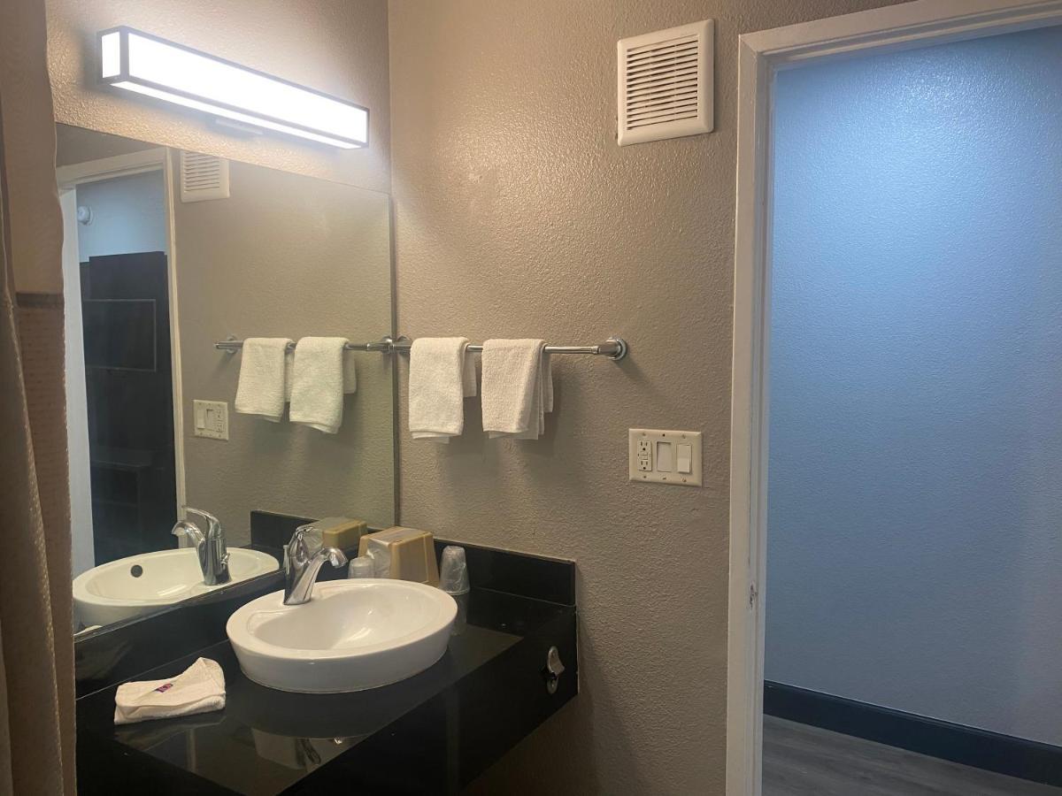 Motel 6-San Bernardino, Ca - South Экстерьер фото