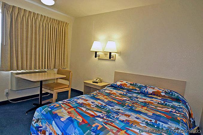 Motel 6-San Bernardino, Ca - South Экстерьер фото